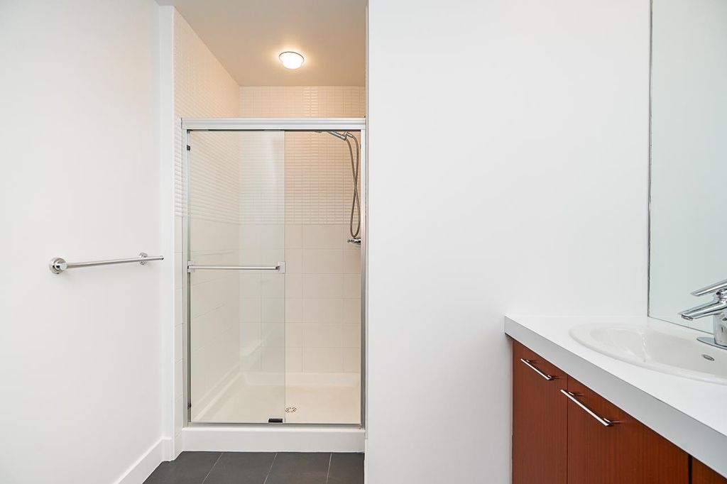 listing image 1108169892965803332
