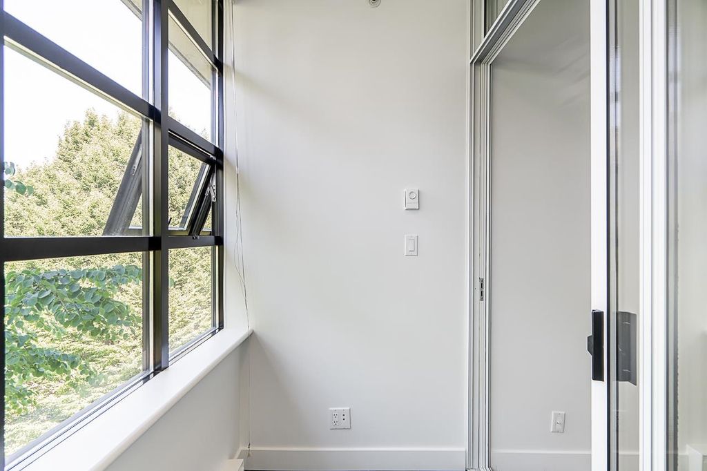 listing image 1105126701728028344
