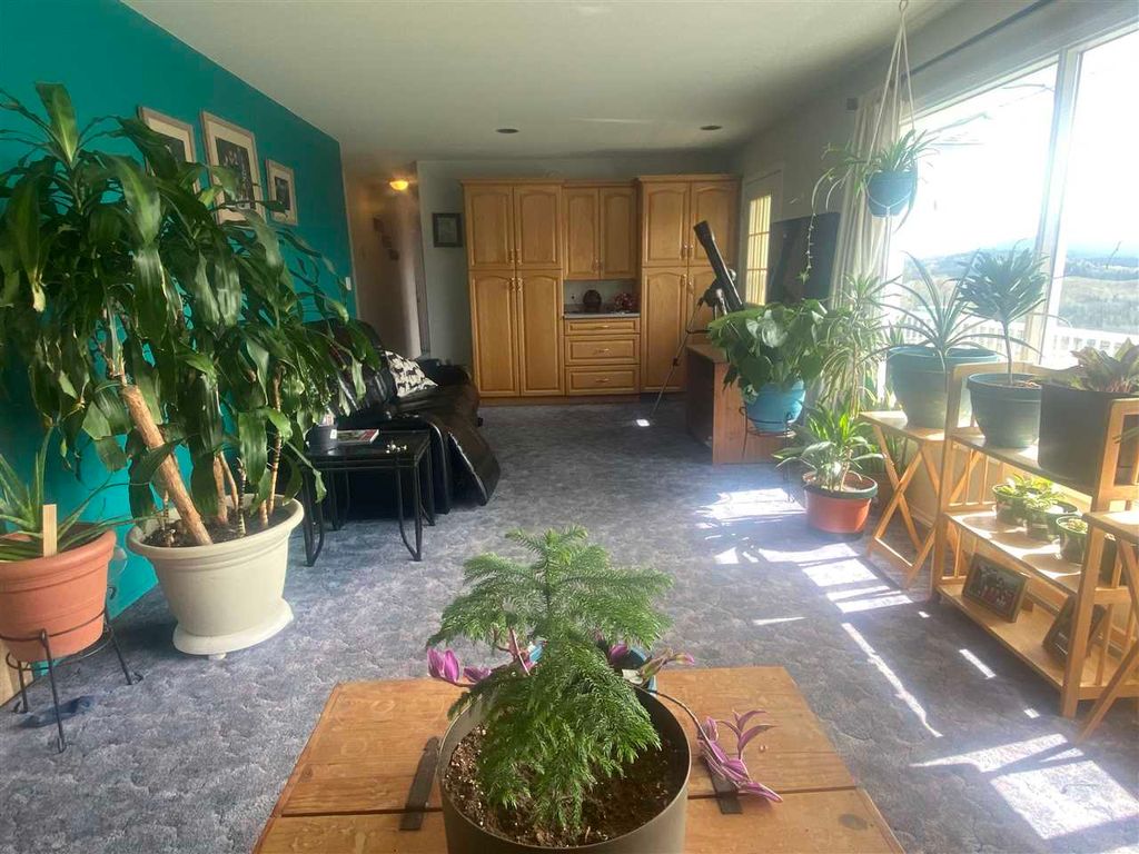 listing image 1104780501725321692