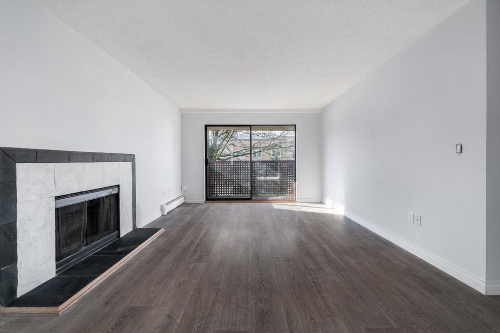 listing image 1106831961758224340