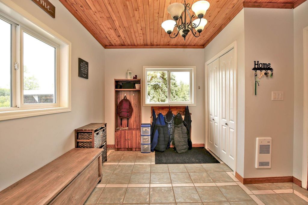 listing image 1104926767822468243