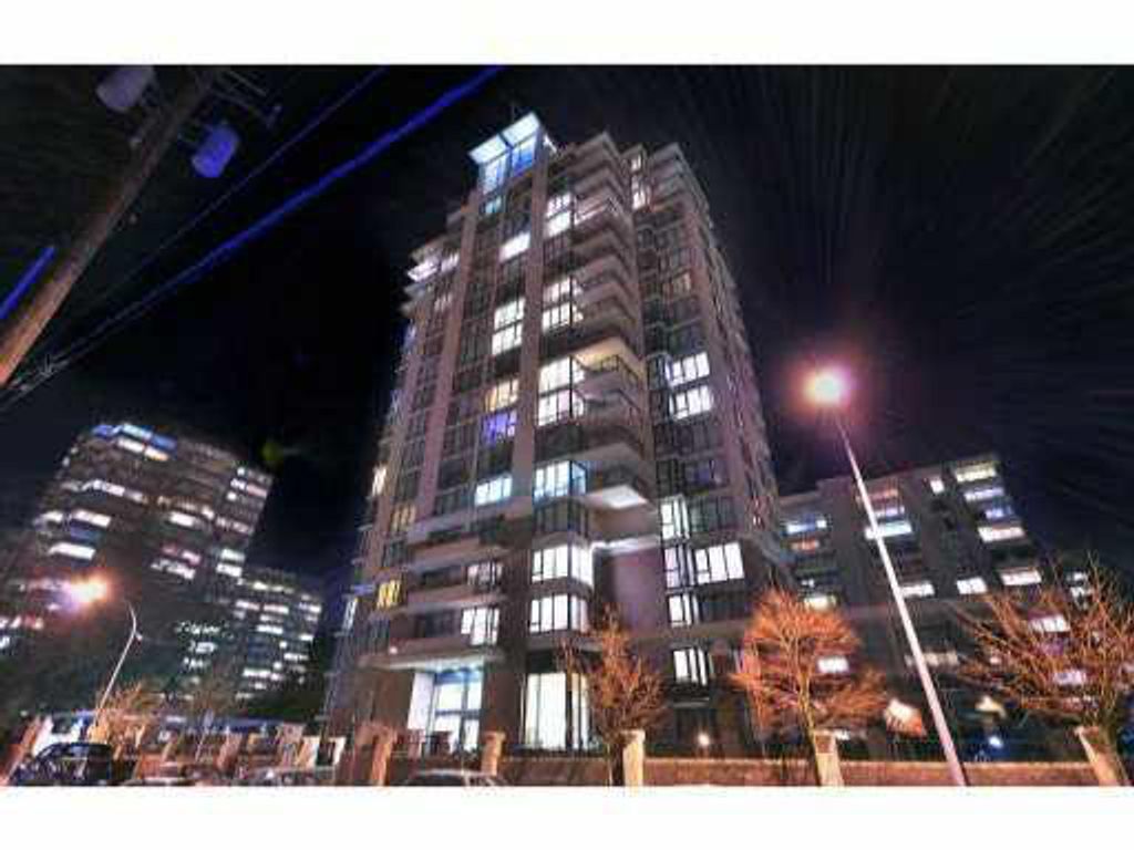 listing image 1103558057111566164