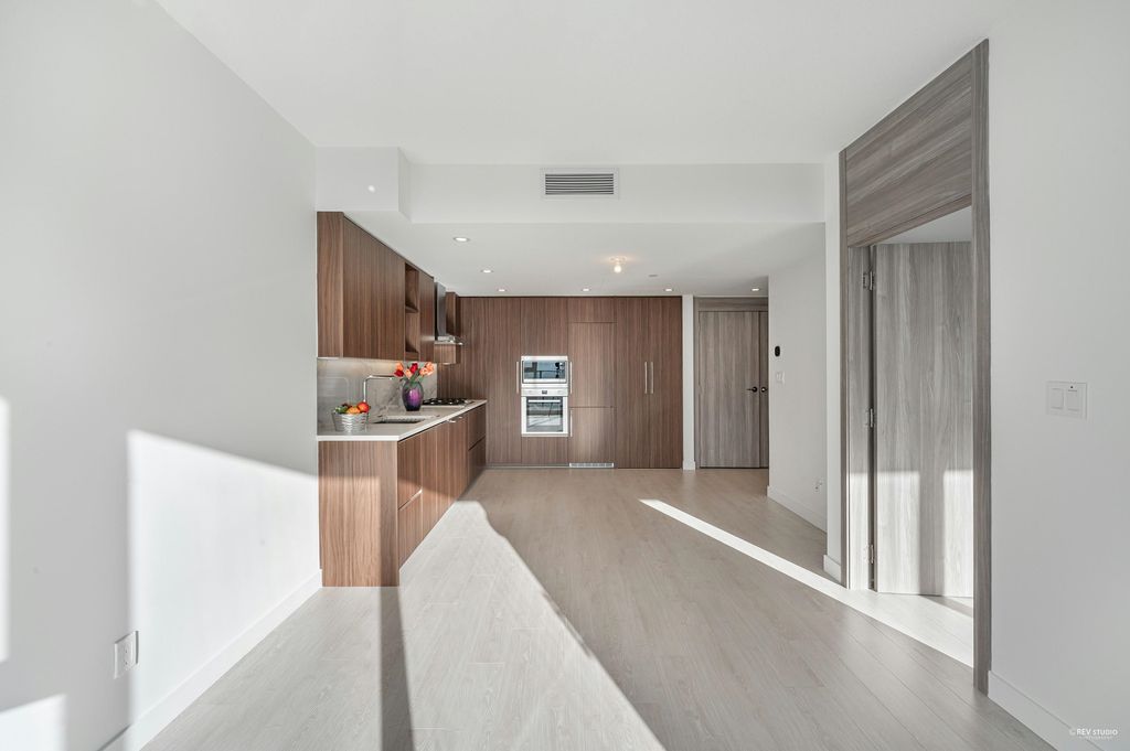 listing image 1102844925908043348