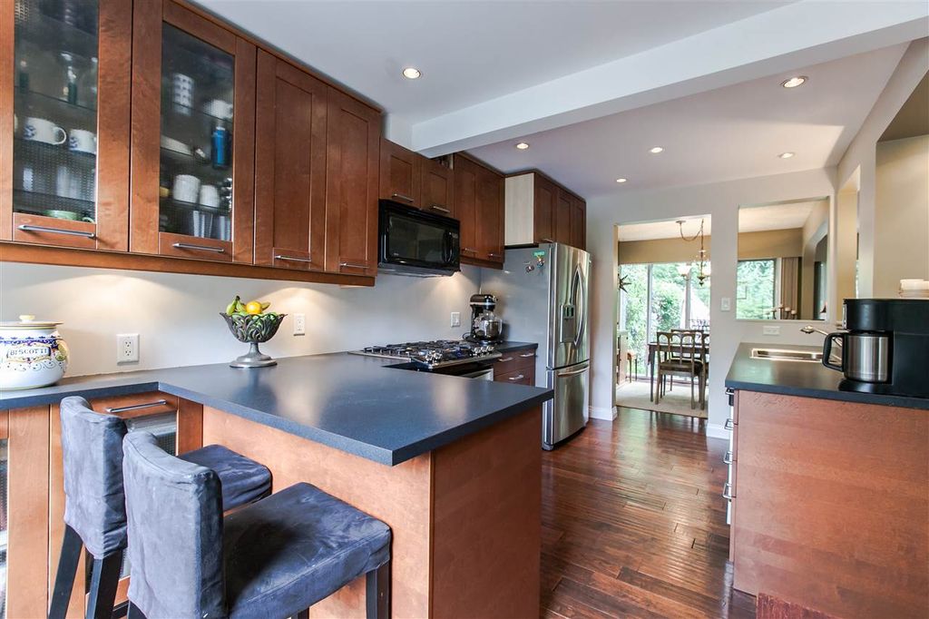 listing image 1105037674211502707