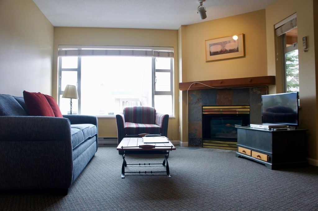 listing image 1102785265049410869