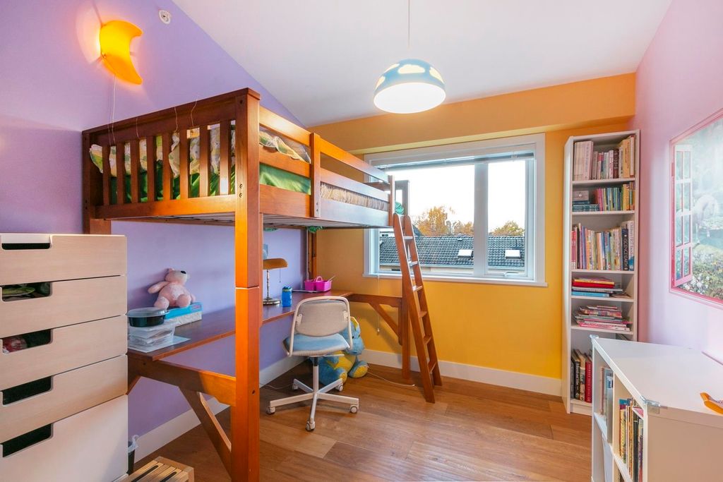listing image 1103410995649835752