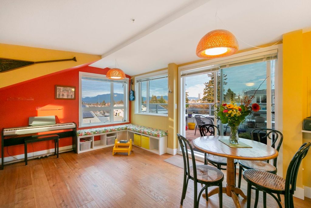 listing image 1107016598696665005