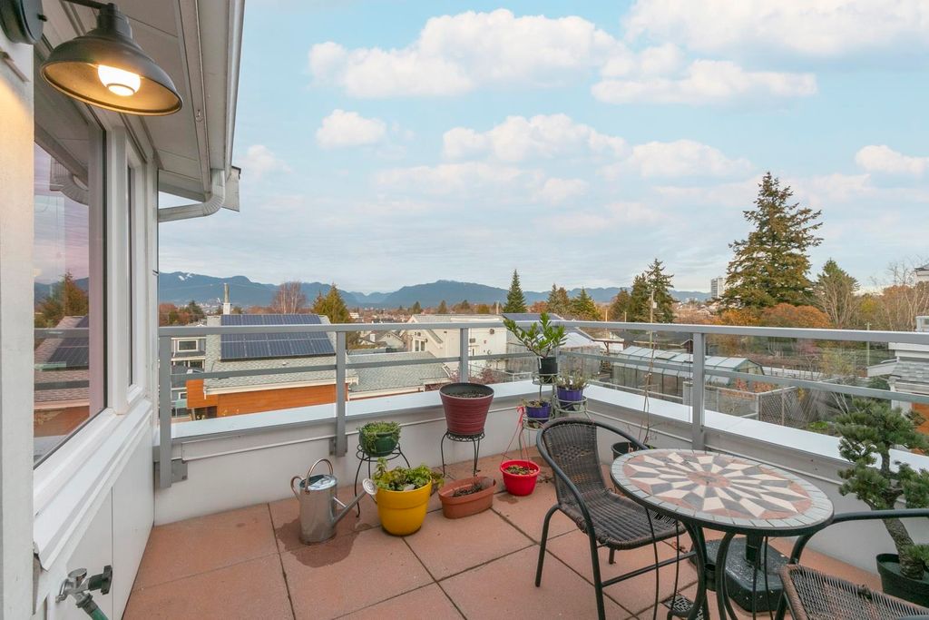 listing image 1109286103043200820