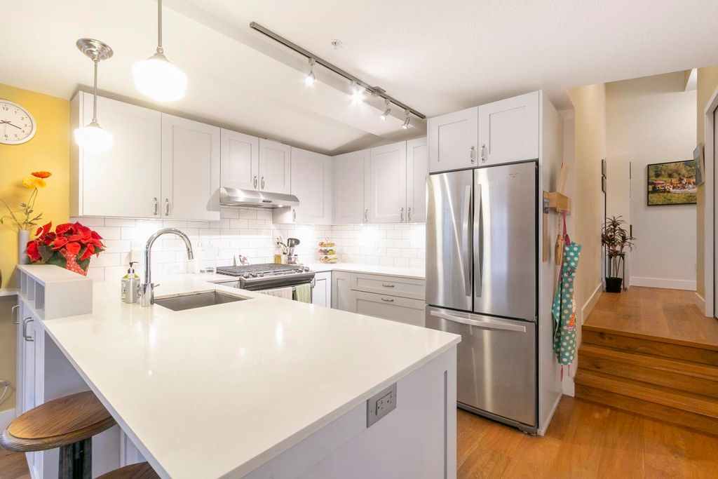 listing image 1107443573873247027
