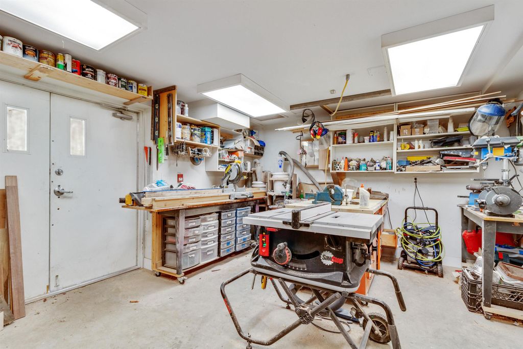 listing image 1109258524057284451