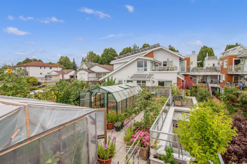 listing image 1105135065417284971