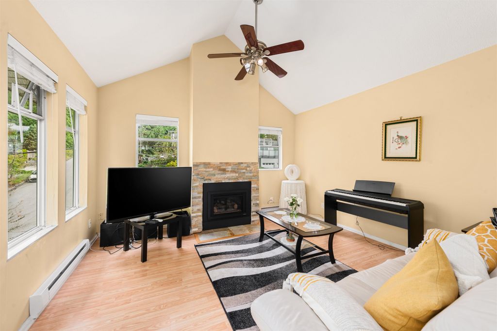 listing image 1105581478855235183