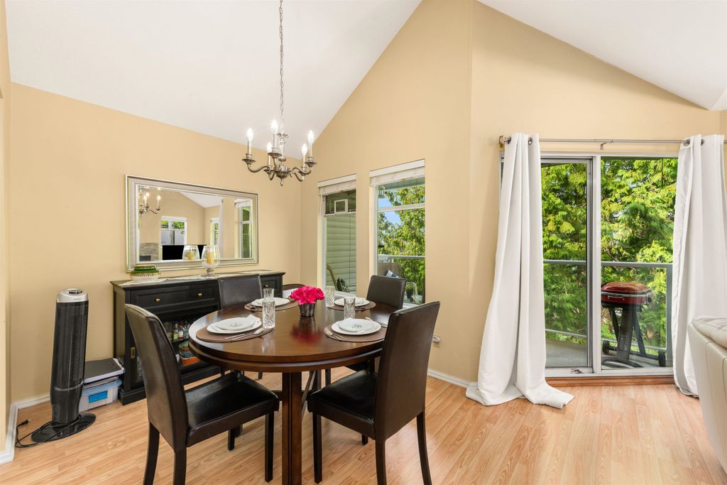 listing image 1104833229842863499