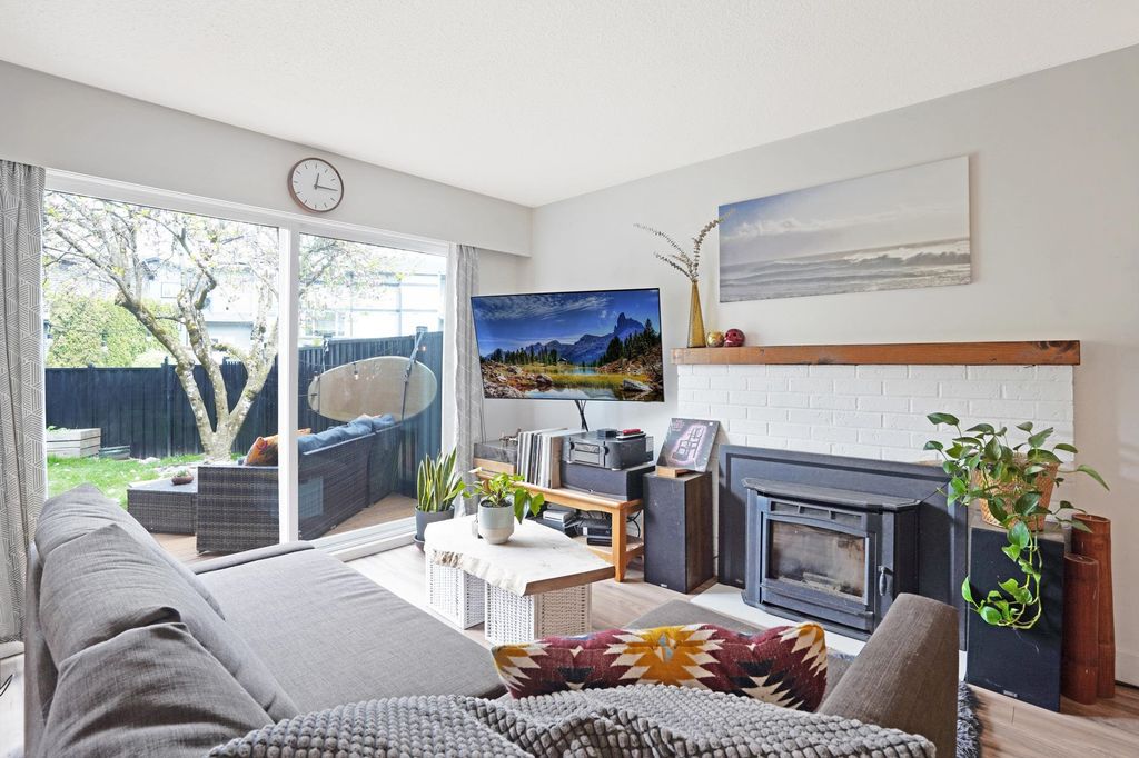 listing image 1104651269309008288