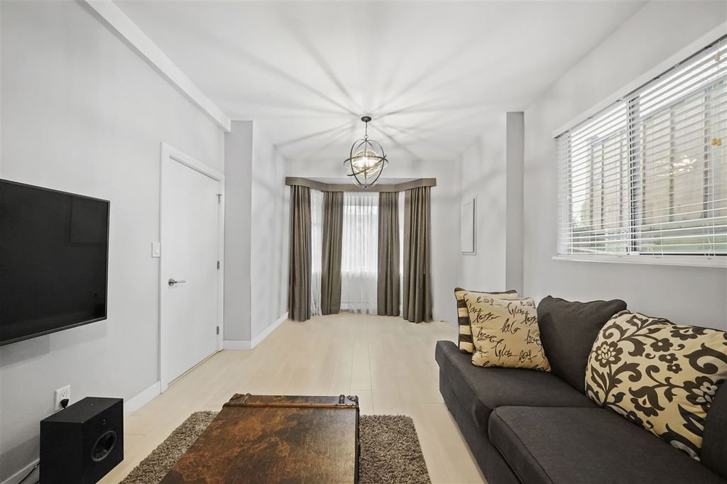 listing image 1108580791550710992
