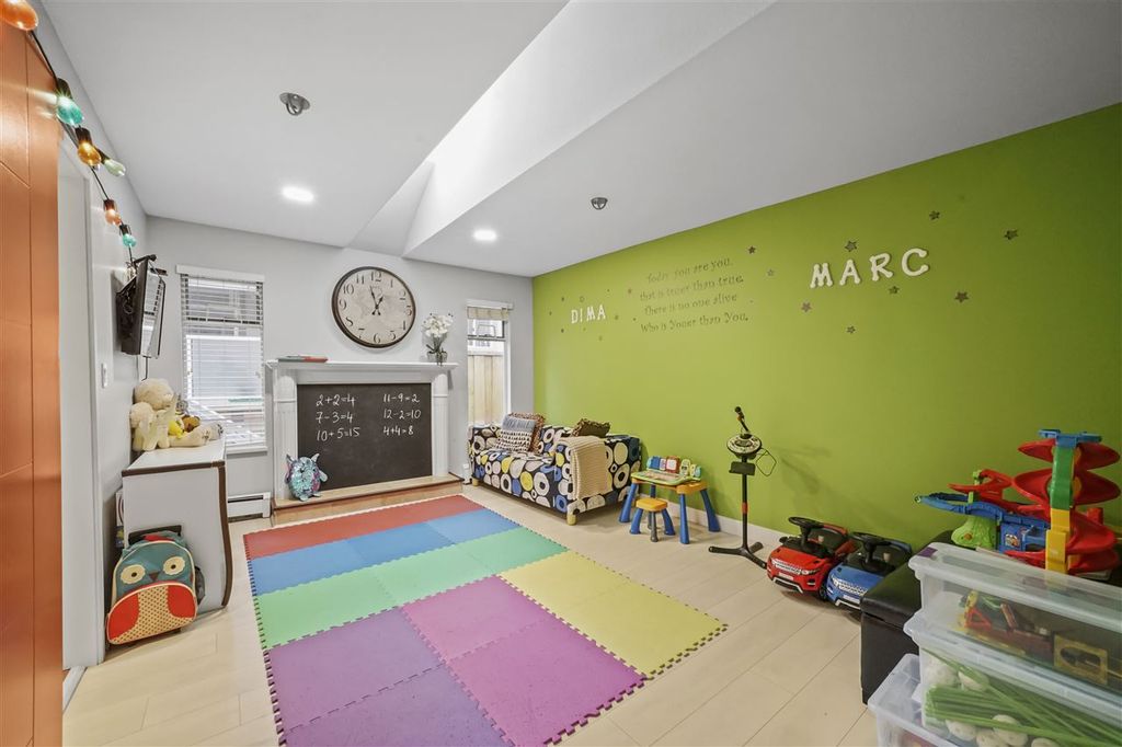 listing image 1108168245599363084