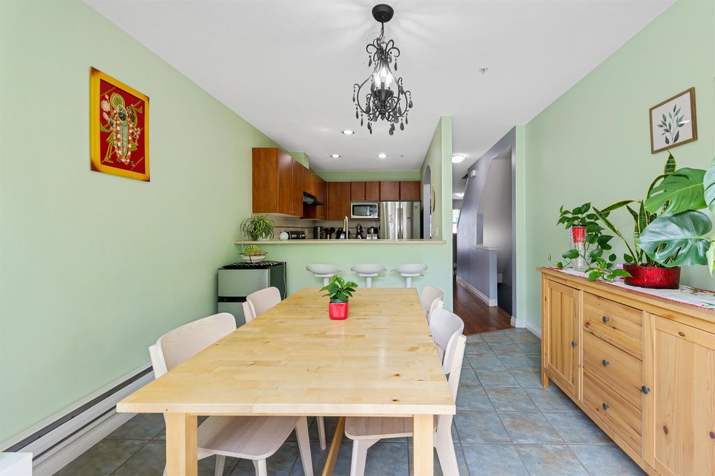 listing image 1100313199648006804