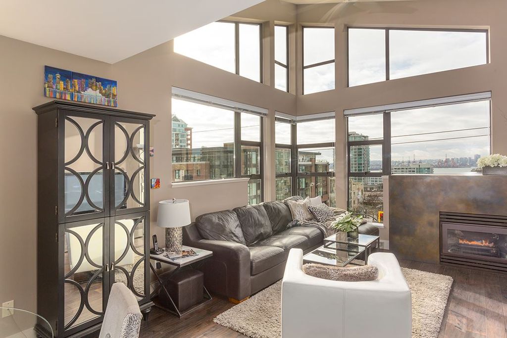 listing image 1100355067315447139