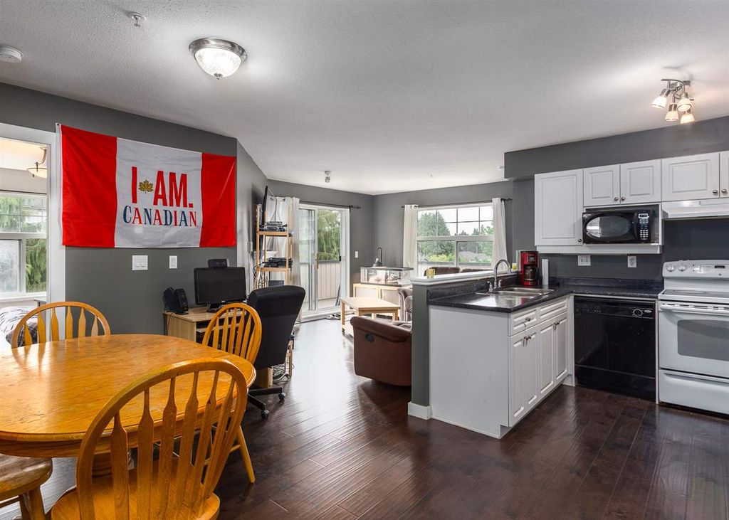 listing image 1105987173478342579