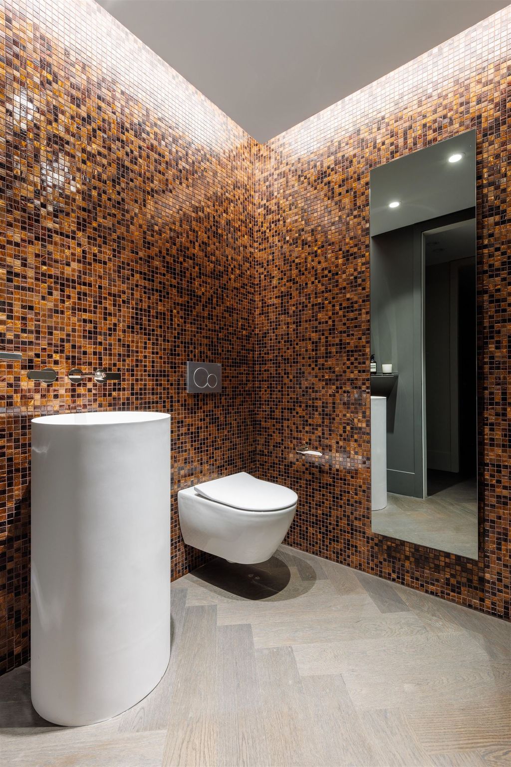 listing image 1102068549979974991