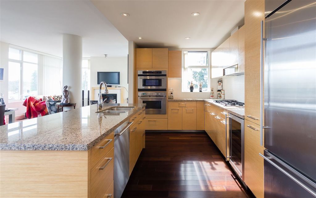 listing image 1109279302530938747