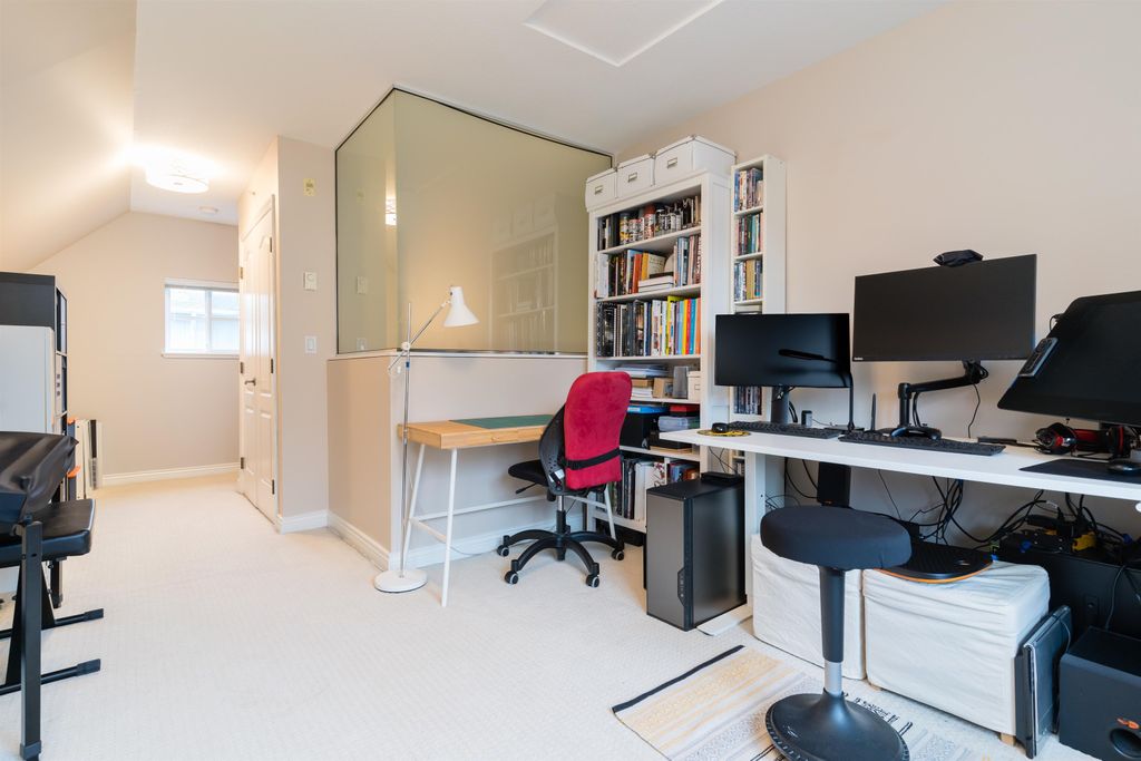 listing image 1109005300577959163