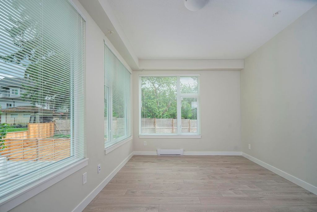 listing image 1101007558172015032