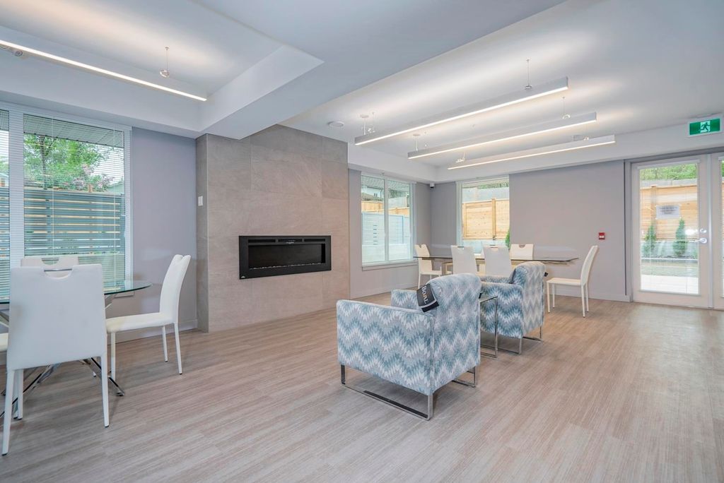 listing image 1105817018373637007