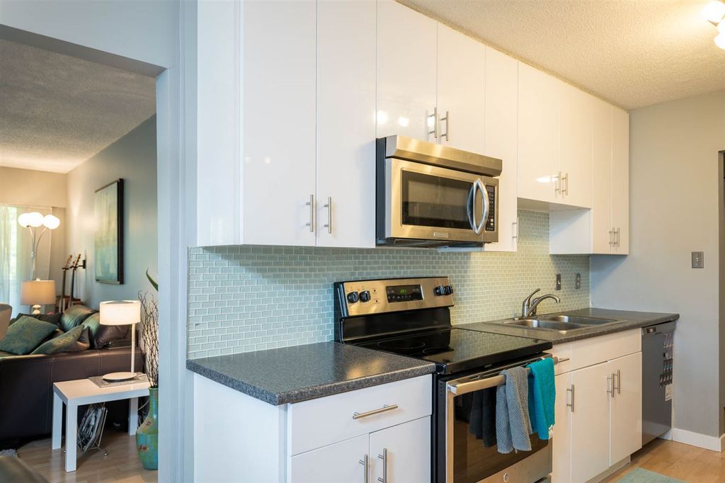 listing image 1105432437697762362