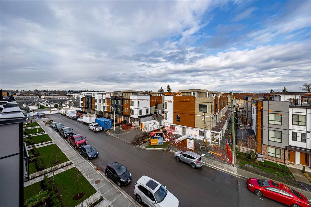 listing image 1108639946119811801