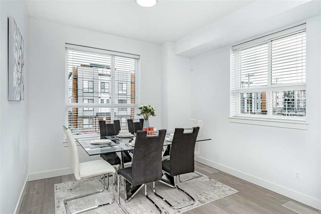 listing image 1101047343699058761