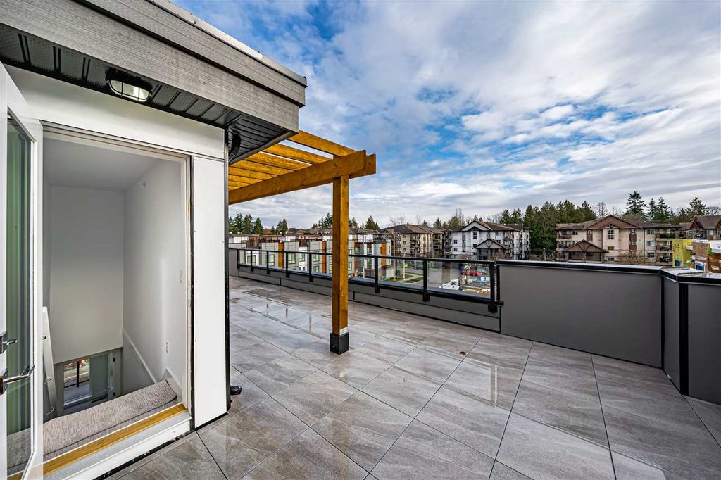 listing image 1103035194791331808