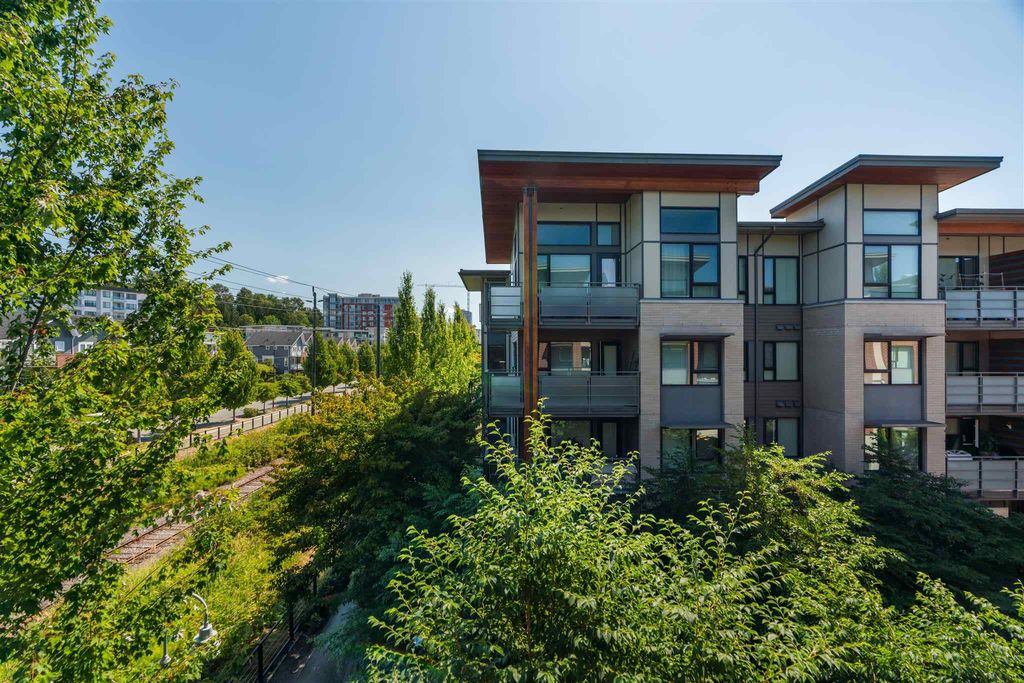listing image 1105466410600363574