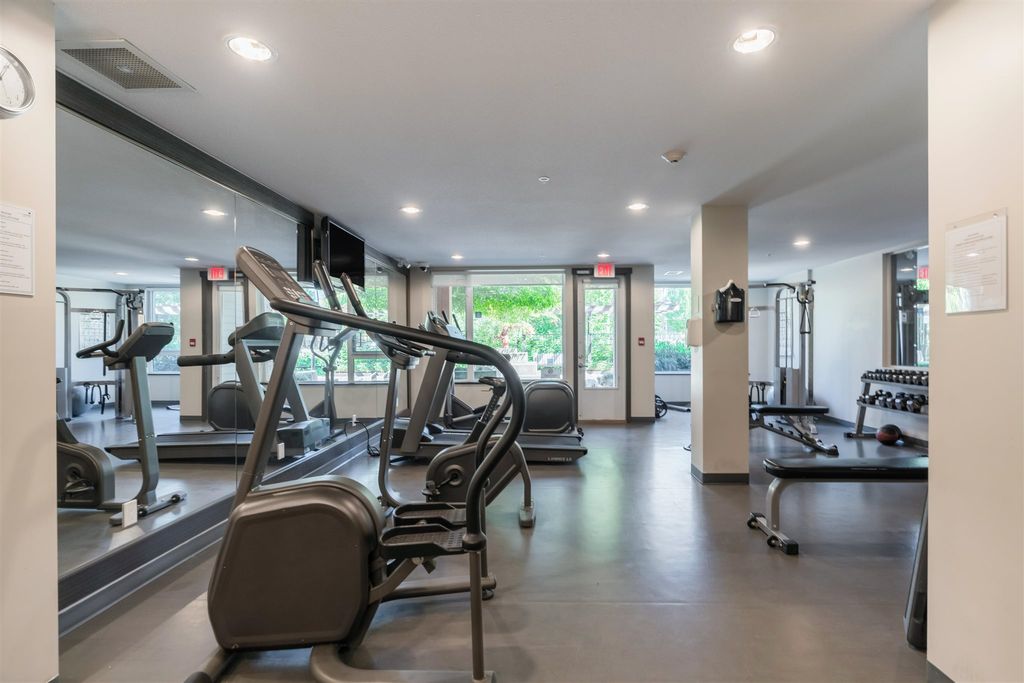 listing image 1107725578501879544