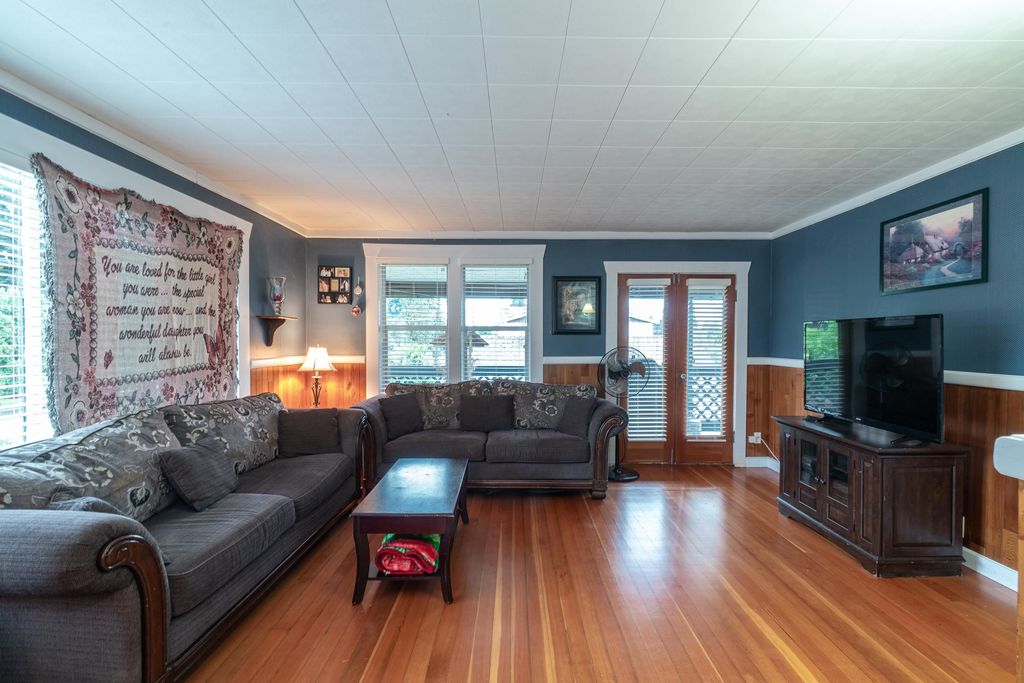 listing image 1104130800016759455