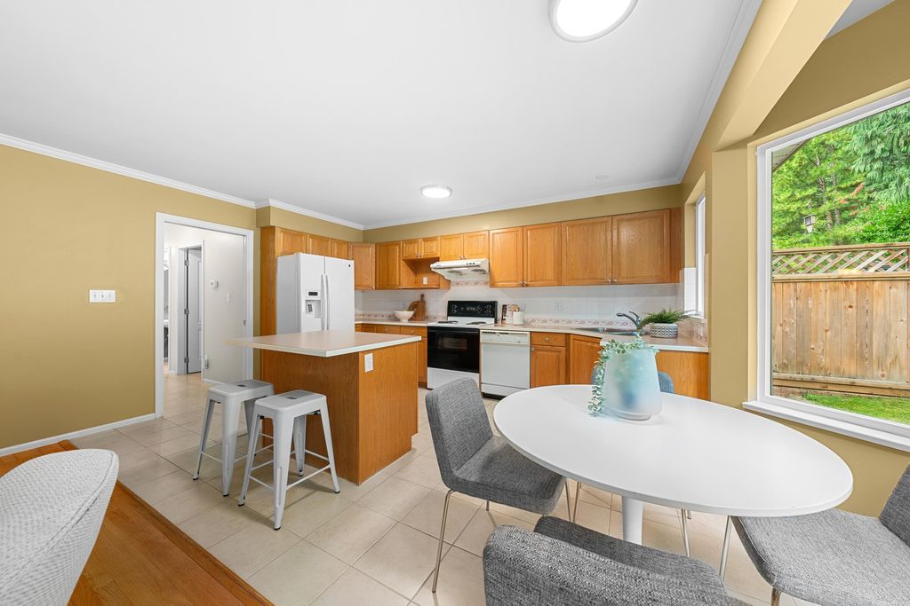 listing image 1102109999468481641