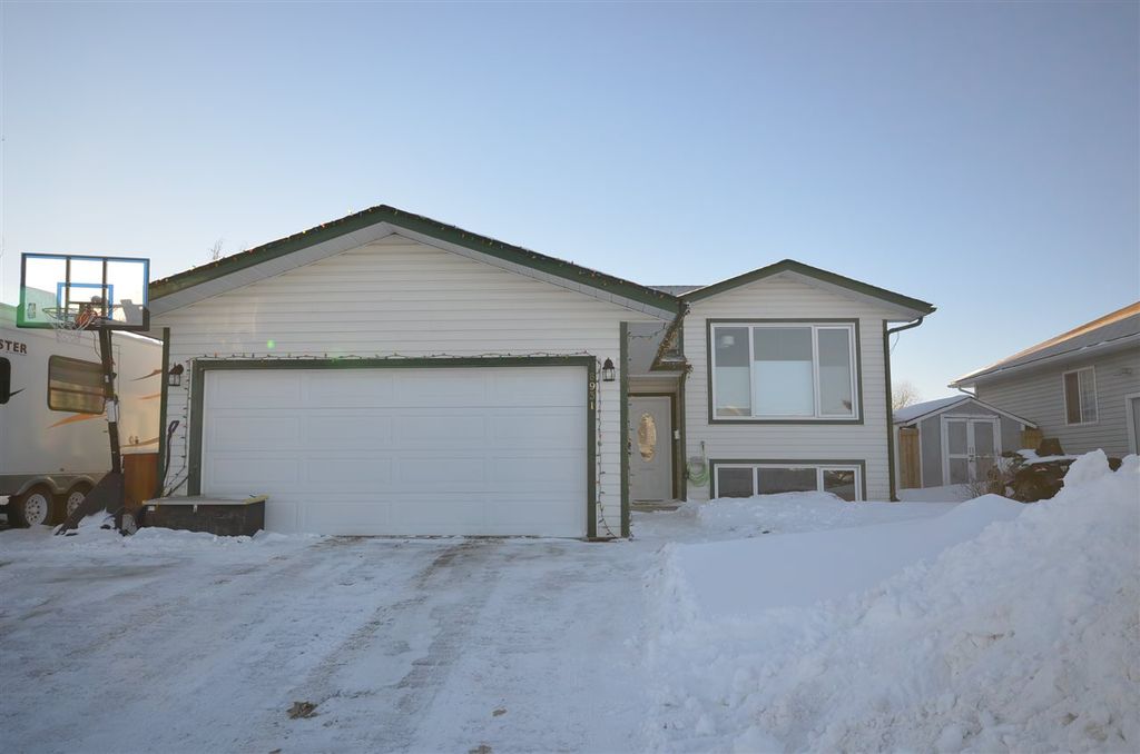 listing image 1106556802339848580