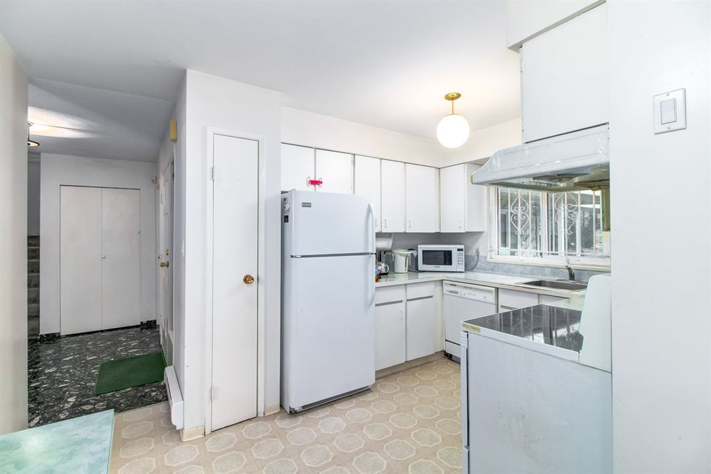 listing image 1109138599027103799