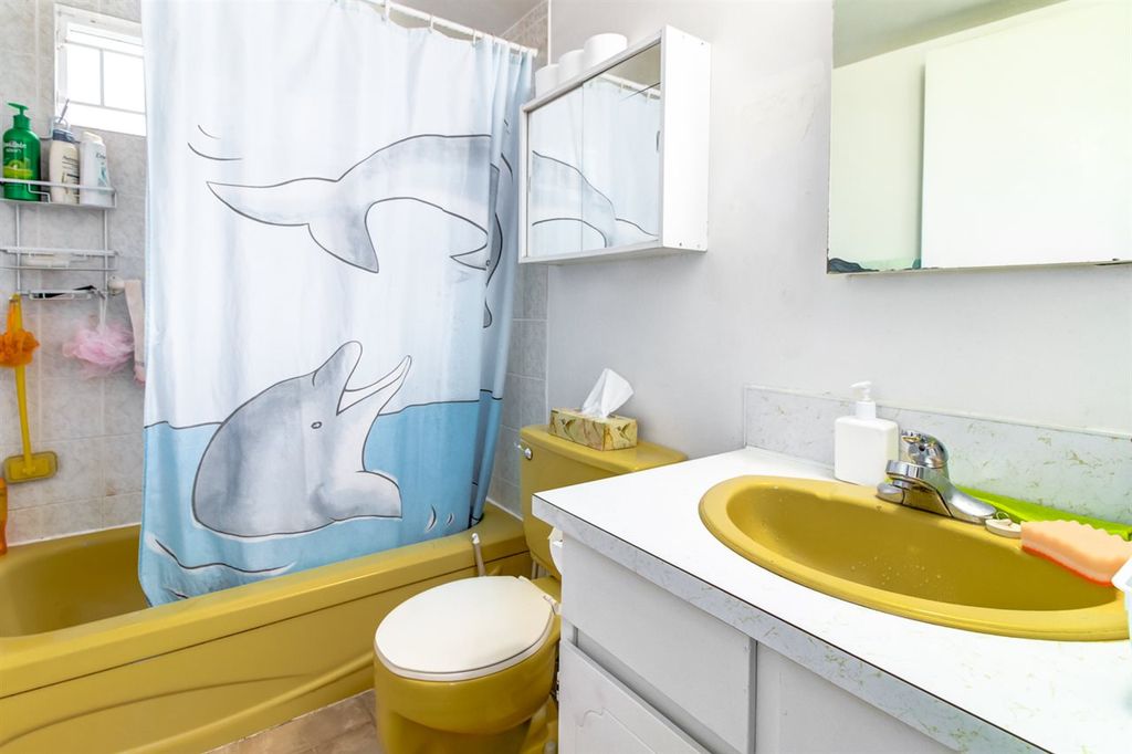 listing image 1101551339073990811