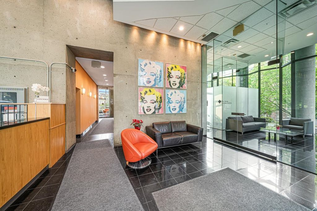 listing image 1104364060470059235