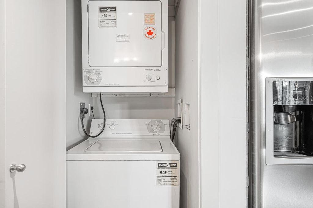 listing image 1104120543939860273