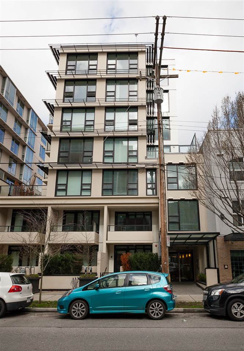 listing image 1106451869907743063