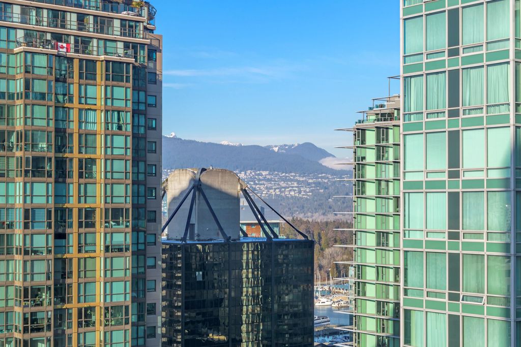 listing image 1108213034486313721