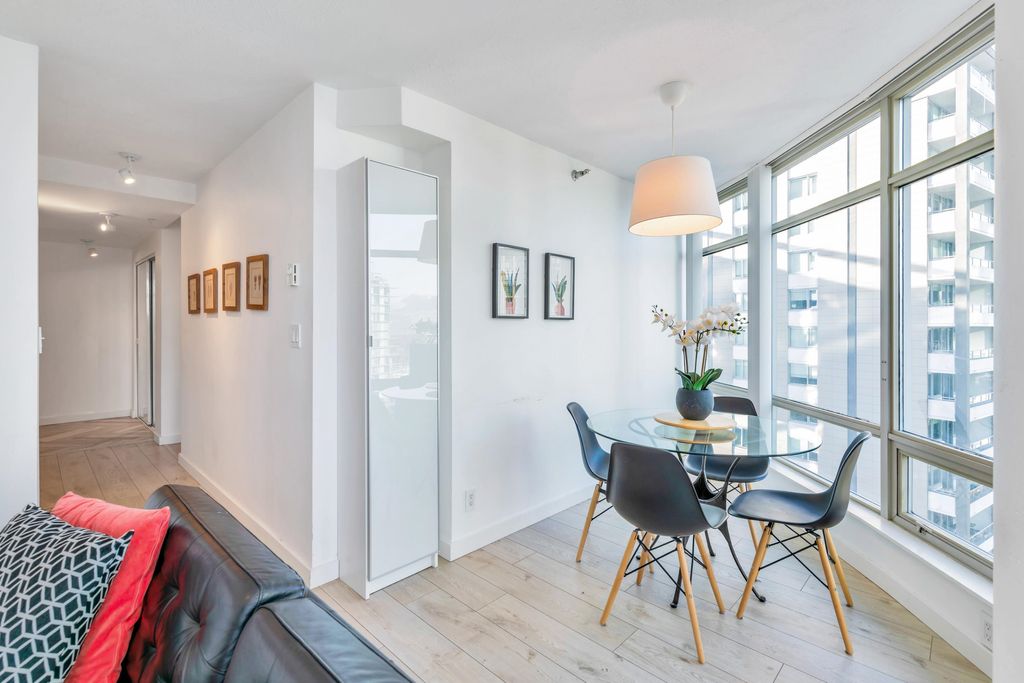 listing image 1105434957713008779