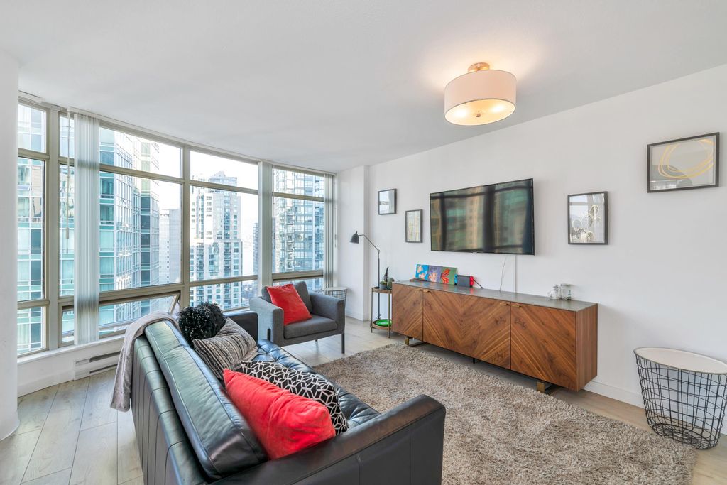 listing image 1108040472402090830