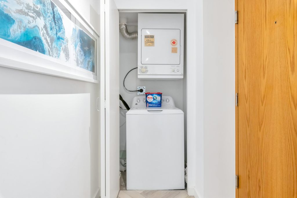 listing image 1104839115548703021