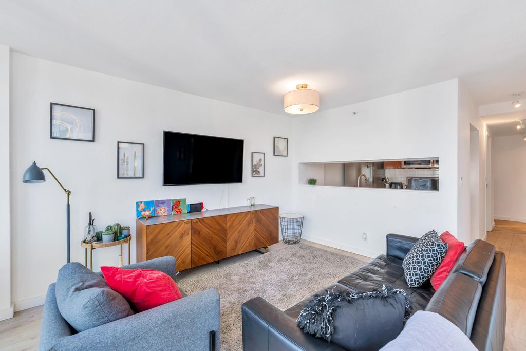 listing image 1107508421295344567