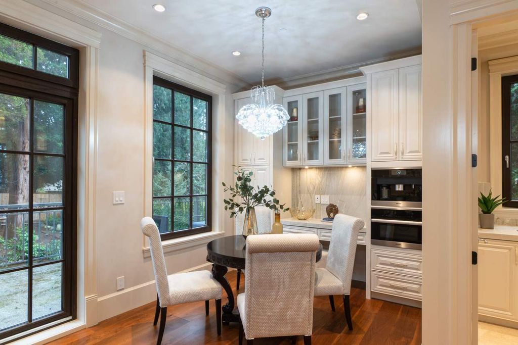 listing image 1103944585825150465