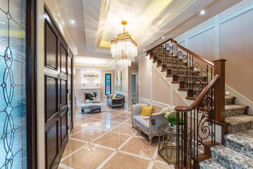 listing image 1104321044790450269