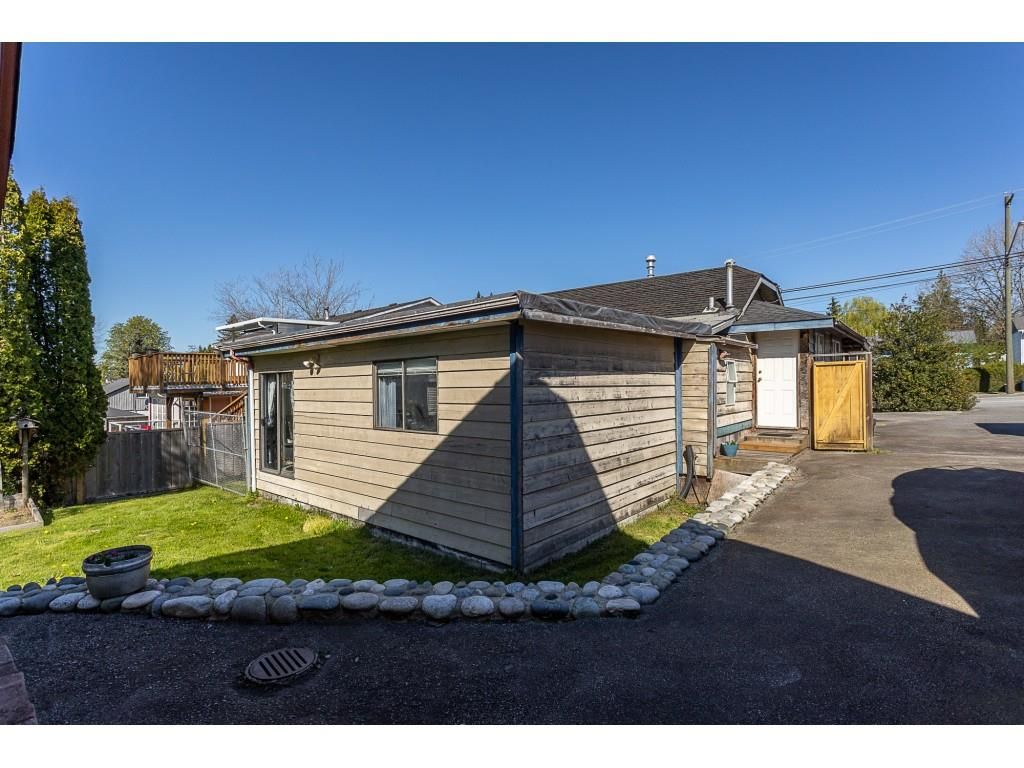 listing image 1102941989180039009
